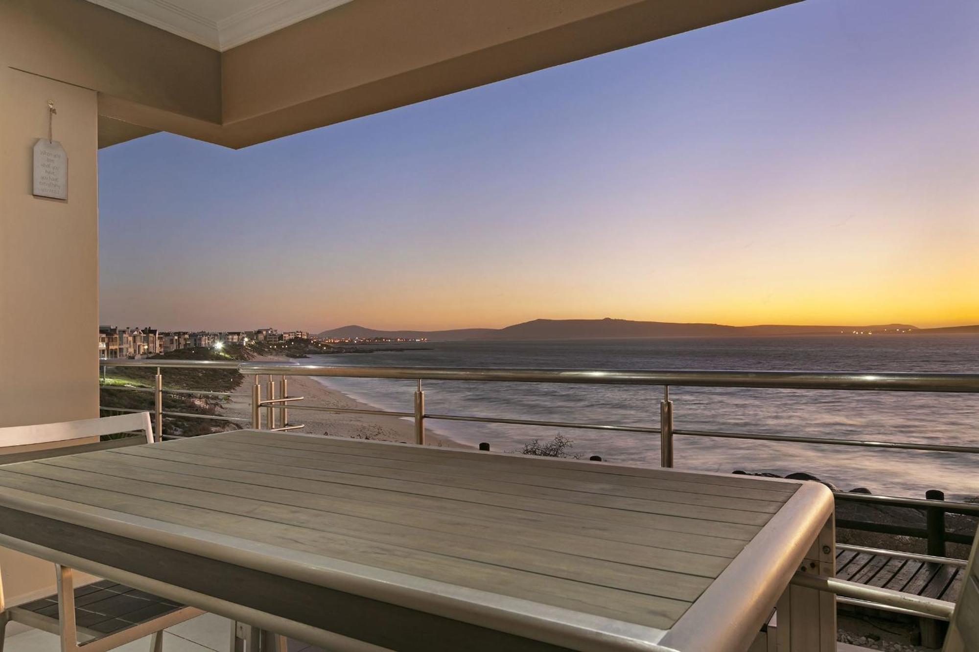 Ferienhaus Tenos On Calypso 12 By Host Agents Langebaan